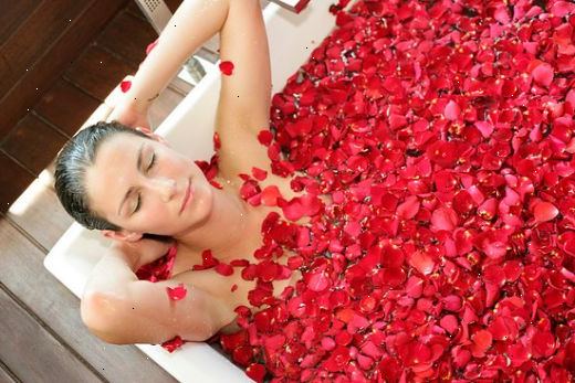 Hvordan ta en aromaterapi bad. Start med å velge hva du vil.